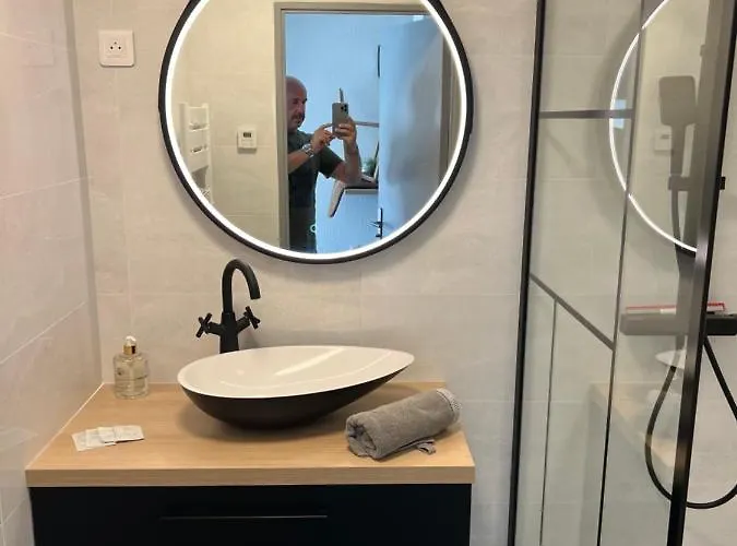 « le Andrea » アパート *